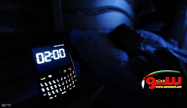 الدقائق الأخيرة مع الهاتف قبل النوم أخطر مما تتصور | موقع سوا 