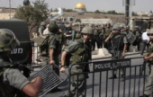 أكثر من 30 حاجزاً.. الاحتلال يحول أحياء القدس لثكنة عسكرية  | موقع سوا 