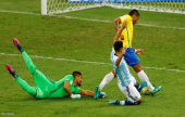 البرازيل تصفع الأرجنتين بثلاثية وميسي تائه أمام فنون السامبا | موقع سوا 