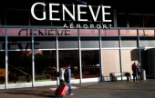طفلة تخترق إجراءات الأمن في مطار جنيف وتصعد للطائرة بلا تذكرة | موقع سوا 