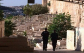 اسرائيل تستولي على قسم من مقبرة ملاصقة للأقصى | موقع سوا 