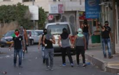 إصابة شاب برصاص الاحتلال خلال مواجهات في بلدة حزما | موقع سوا 