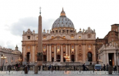 لأول مرة- الفاتيكان يدرس السماح للكهنة بالزواج | موقع سوا 