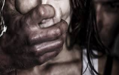 الإمارات: أرادت مساعدة امرأة حامل فأغتصبها 3 رجال..! | موقع سوا 