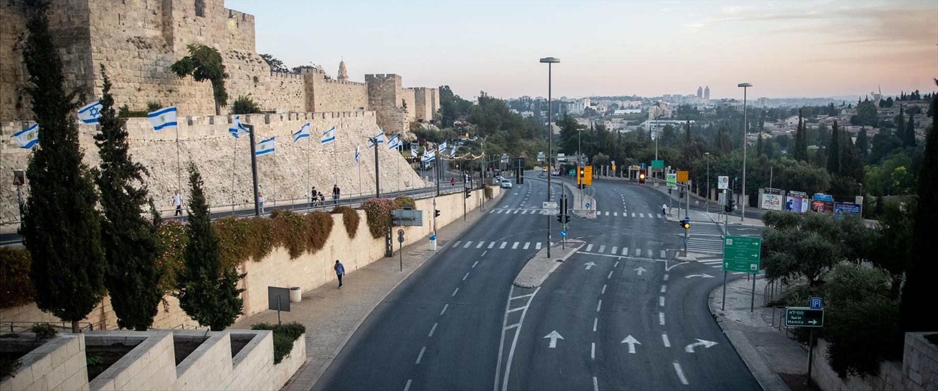 بلدية القدس تخصص 46 مليون شيكل للشوارع بشرقي المدينة | موقع سوا 