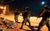 قوات الاحتلال تعتقل 3 شبان وتداهم عشرات المنازل  | موقع سوا 