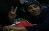 الاحتلال يستدعي والدة شهيد مقدسي للتحقيق | موقع سوا 