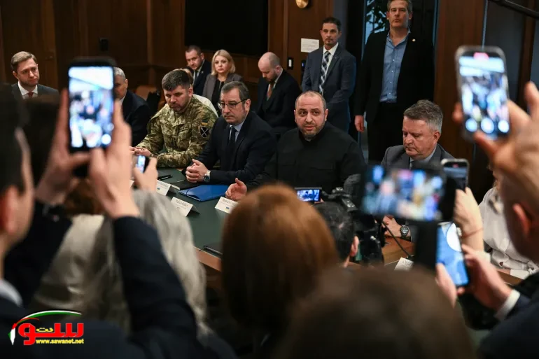 مفاوضات أميركية روسية لإنهاء الحرب بأوكرانيا